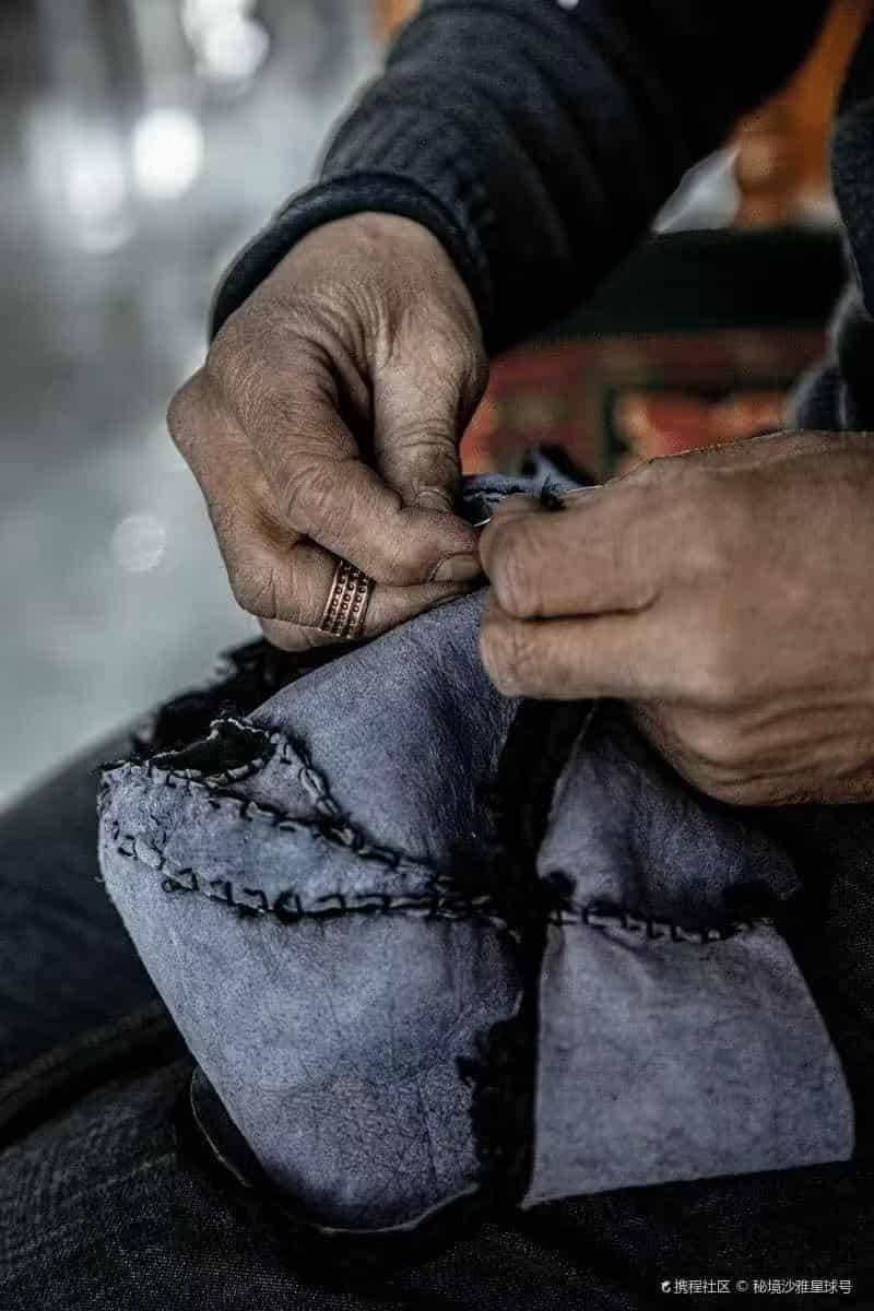 维吾尔族卡拉库尔胎羔皮帽制作过程